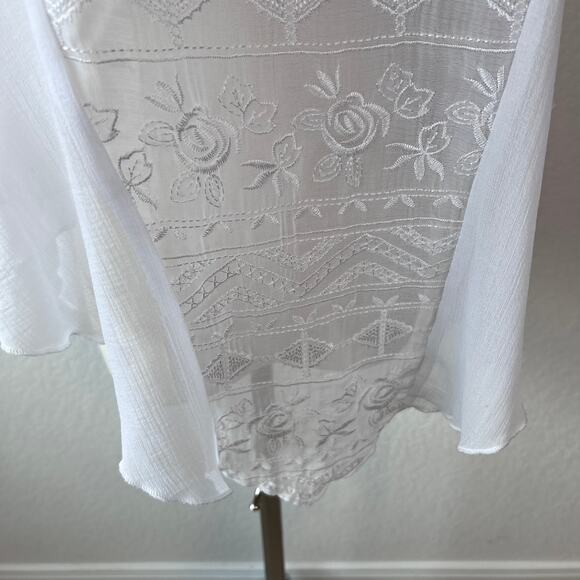 Energe Embroidered Poncho Lightweight Floral Flowy White Fairycore Boho PXL - Picture 5 of 9